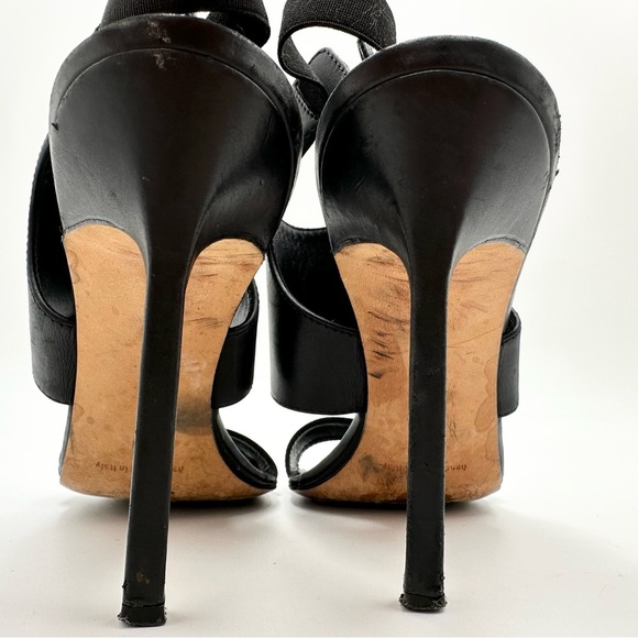 Manolo Blahnik Slingback Leather Peep Toe High Heels - Picture 9 of 14